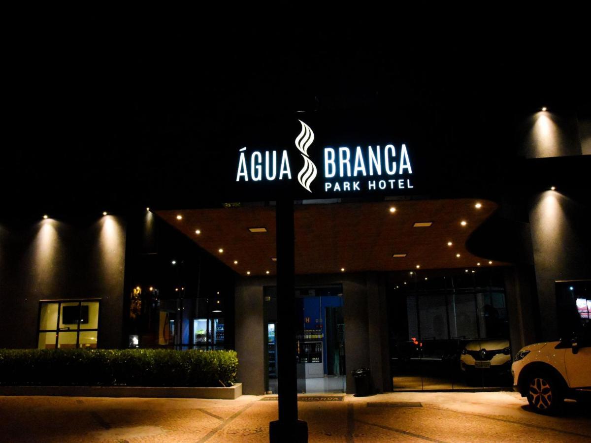 Agua Branca Park Hotel Araçatuba エクステリア 写真